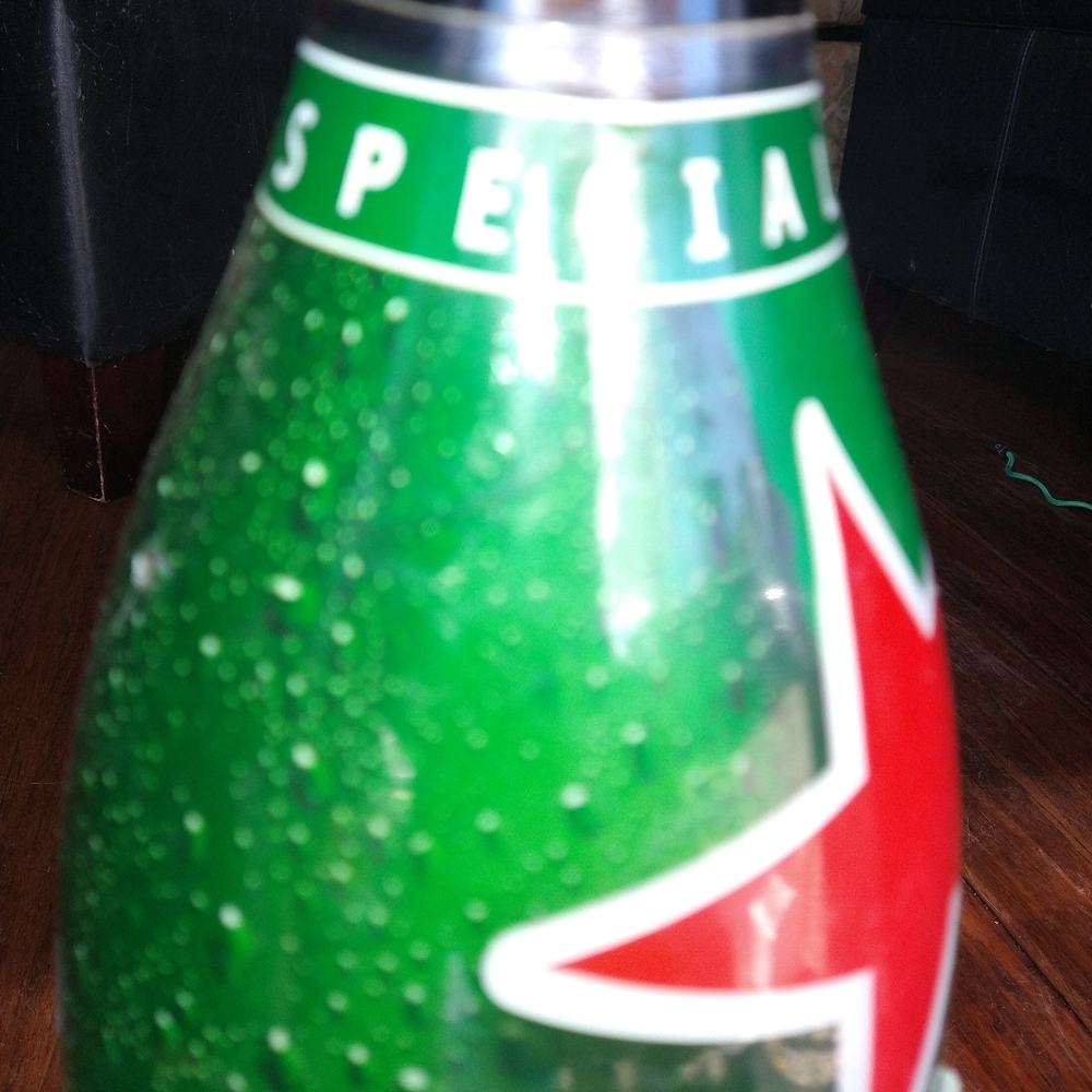 3qts Heineken Beer special edition never opened